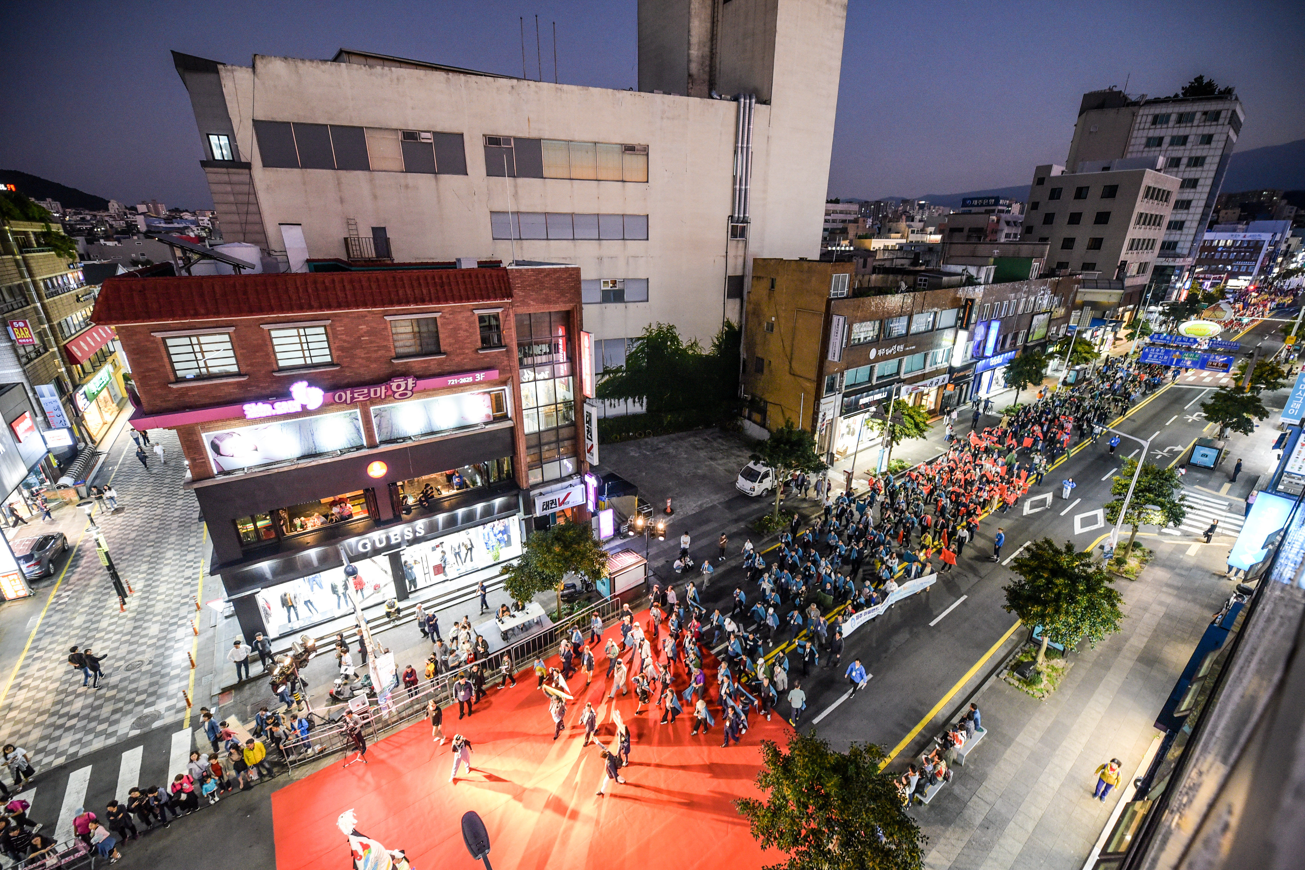 퍼레이드-10.jpg